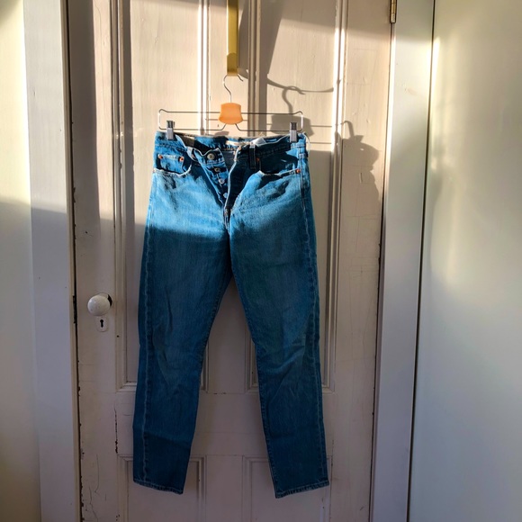 Levi’s wedgie fit jeans, size 26 - Picture 1 of 2